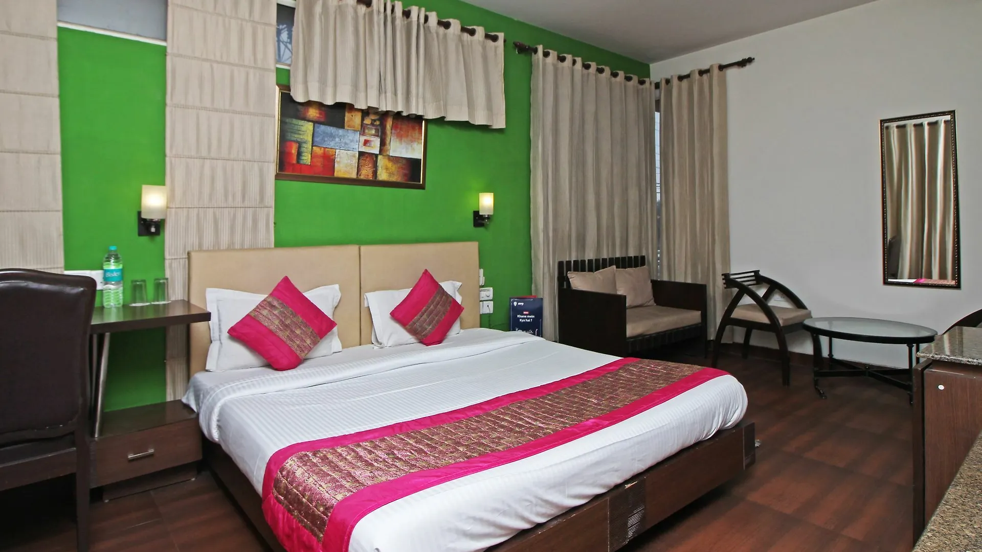 Oyo 8526 Sd Royal Inn Gurgaon Índia